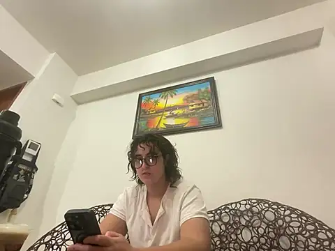 Snapshot of yassiestar chatting on 02/28/26, 09:38 yassiestar online show from 02/28/26, 09:38