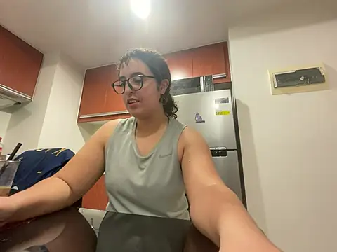 yassiestar online show from 03/25/26, 05:08