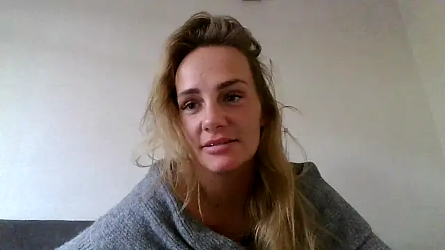 Lisanne30 online show from 02/25/26, 02:48