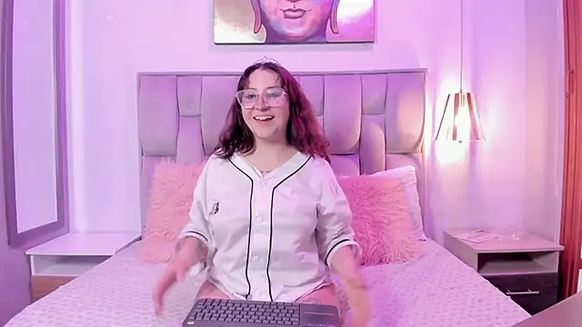 Snapshot of Maddie-LesYoux chatting on 02/27/26, 12:38 Maddie-LesYoux online show from 02/27/26, 12:38