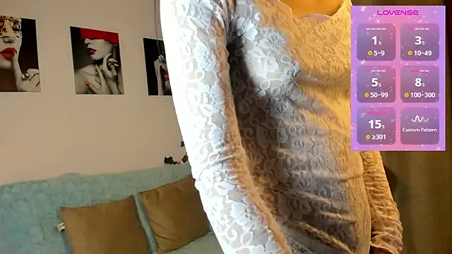 Rebeca Marchetti online show from 05/21/26, 08:49