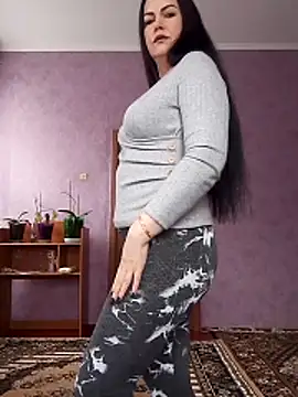 AmyLove471 online show from 04/07/26, 09:32