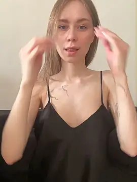 CarolinaMaison online show from 03/16/26, 06:28