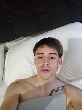 gastontwink online show from 03/03/26, 04:24