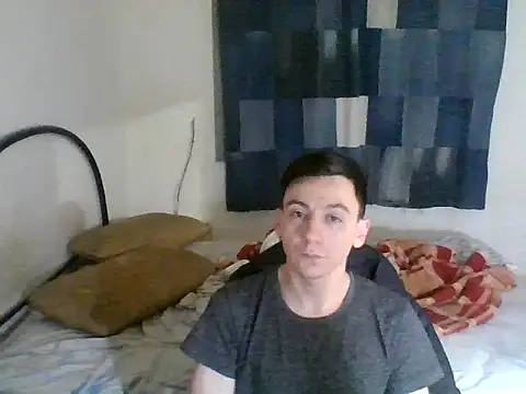 Snapshot of baddboy19 chatting on 05/02/26, 03:22 baddboy19 online show from 05/02/26, 03:22
