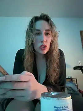 Snapshot of JuliaPrivat chatting on 03/03/26, 09:31 JuliaPrivat online show from 03/03/26, 09:31