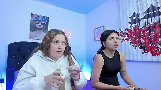 valeria and zoe online show from 03/09/26, 01:37