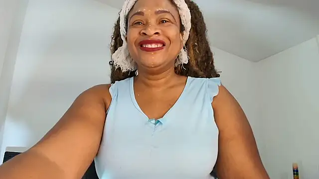 luxy benet online show from 03/18/26, 09:12