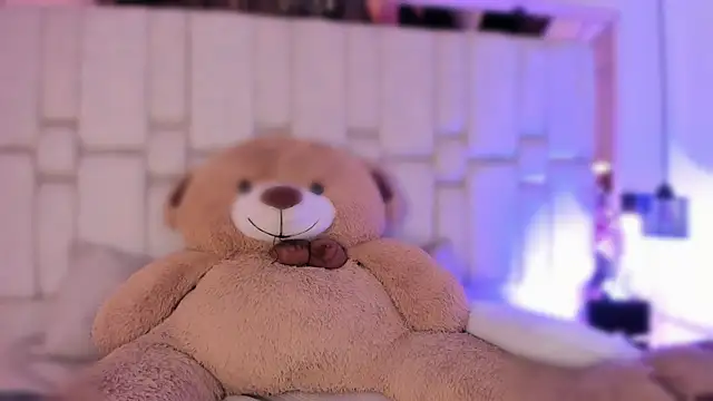 AgathaUwuDoll online show from 04/05/26, 08:28