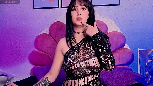 Snapshot of artemisa_aly chatting on 06/09/26, 11:55 artemisa aly online show from 06/09/26, 11:55