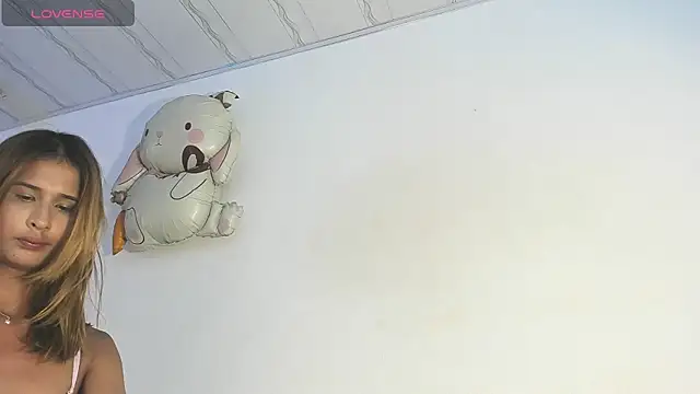 Angela Garciaa online show from 04/01/26, 07:33