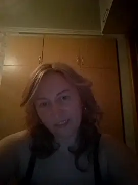 ChristinaYork online show from 04/17/26, 06:33