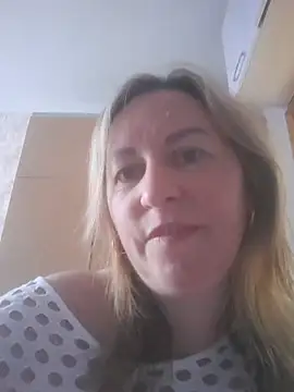 Snapshot of ChristinaYork chatting on 06/26/26, 05:56 ChristinaYork online show from 06/26/26, 05:56