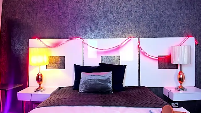 Snapshot of Keila_shaday chatting on 03/02/26, 12:56 Keila shaday online show from 03/02/26, 12:56