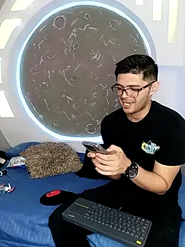 ritzabeth daniel online show from 03/15/26, 02:28