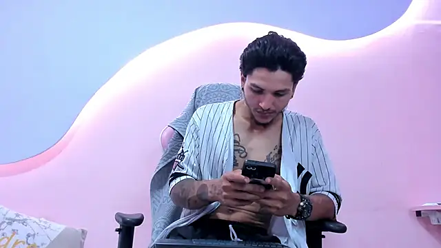 DanteLuxx online show from 04/11/26, 07:45