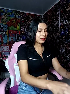 charlottte wh online show from 03/12/26, 12:33