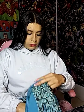 charlottte wh online show from 03/20/26, 09:25