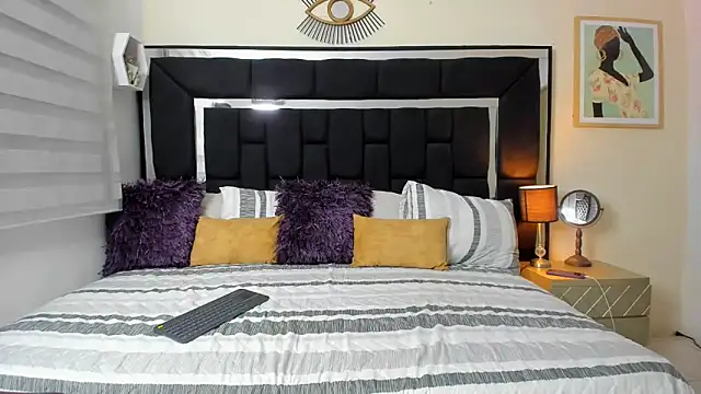 Tiana moon online show from 04/06/26, 02:09