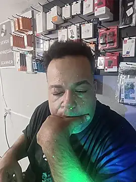UrsoBissexualPauGrosso online show from 05/10/26, 02:39