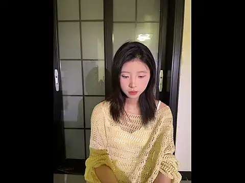 Snapshot of Y--F--LOVE chatting on 03/04/26, 12:55 Y--F--LOVE online show from 03/04/26, 12:55