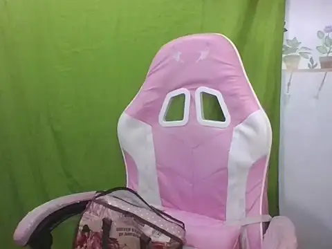 missrica13 online show from 03/19/26, 02:54