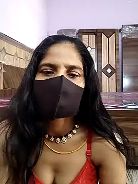 chandan19812 online show from 05/18/26, 07:25