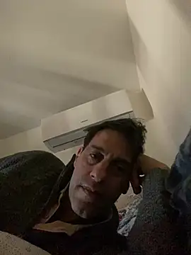 Alessandro7979 online show from 03/29/26, 06:46