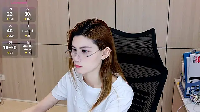 Snapshot of zhen-68 chatting on 04/11/26, 02:27 zhen-68 online show from 04/11/26, 02:27