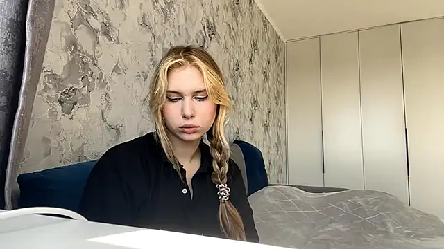 ShariLappas online show from 03/06/26, 12:12