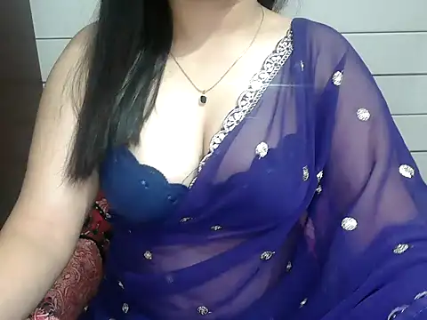 Snapshot of Shruchi chatting on 05/18/26, 06:36 Shruchi online show from 05/18/26, 06:36