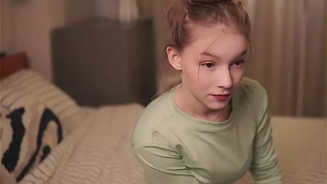 VenaLammo online show from 03/13/26, 01:51