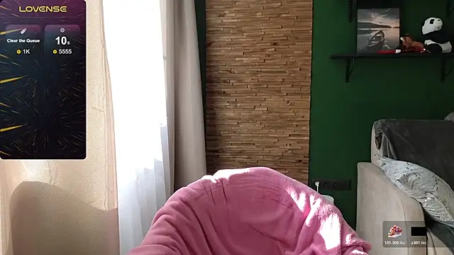 Snapshot of Bella_Villen chatting on 03/02/26, 08:10 Bella Villen online show from 03/02/26, 08:10