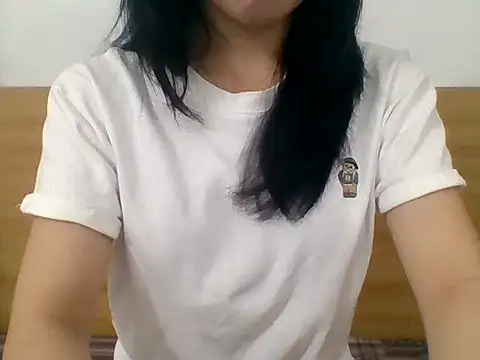 Snapshot of kiraa-007 chatting on 07/04/26, 03:07 kiraa-007 online show from 07/04/26, 03:07