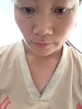 Lindxx-hot online show from 04/15/26, 05:58