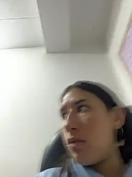 Snapshot of LilyRossi_ chatting on 06/27/26, 12:10 LilyRossi online show from 06/27/26, 12:10