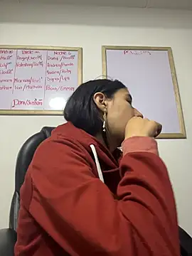 Snapshot of LilyRossi_ chatting on 07/10/26, 12:41 LilyRossi online show from 07/10/26, 12:41