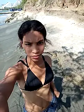 ginevere 20 online show from 03/04/26, 06:58