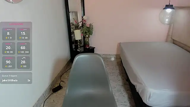 CharlotteKing8 online show from 03/05/26, 12:01