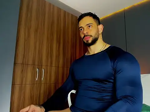 massimo visconti online show from 03/04/26, 03:29