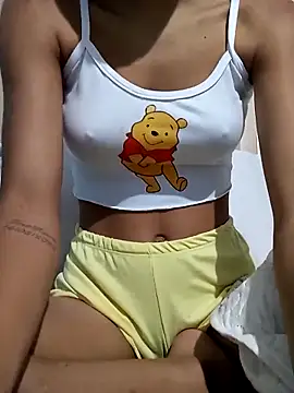 Snapshot of Carolsehila002 chatting on 03/03/26, 12:22 Carolsehila002 online show from 03/03/26, 12:22