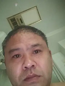 wanggang880903 online show from 04/14/26, 11:00