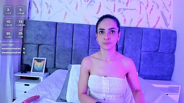 Snapshot of Samantha_Velle chatting on 05/10/26, 01:44 Samantha Velle online show from 05/10/26, 01:44
