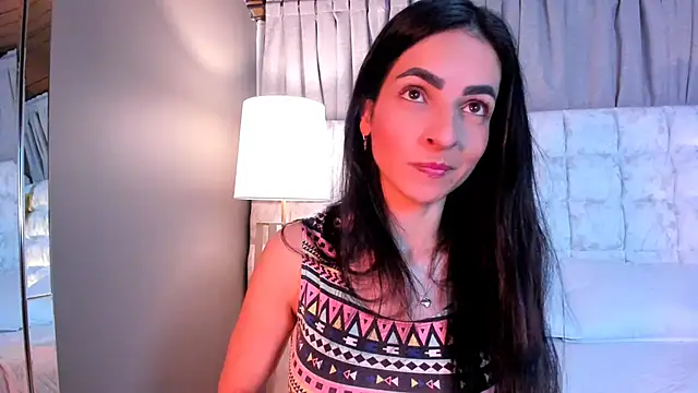 Snapshot of Samantha_Velle chatting on 05/15/26, 02:02 Samantha Velle online show from 05/15/26, 02:02