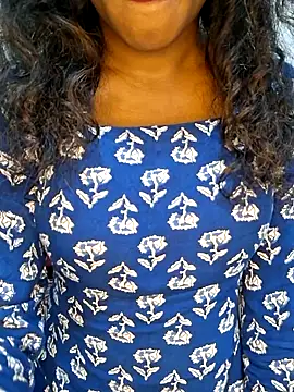 Akni  online show from 04/25/26, 06:05