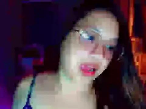 Snapshot of Sweet_coleen chatting on 04/14/26, 02:45 Sweet coleen online show from 04/14/26, 02:45