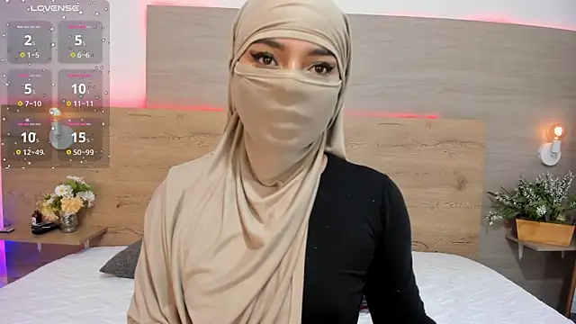  jennaa online show from 04/18/26, 08:09