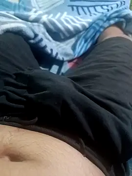 Snapshot of Alexparrarrar chatting on 03/04/26, 05:02 Alexparrarrar online show from 03/04/26, 05:02