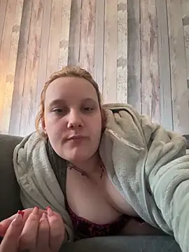 Snapshot of SassieBlondie chatting on 03/04/26, 10:43 SassieBlondie online show from 03/04/26, 10:43