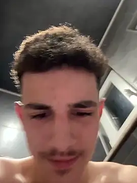 KillianLau26510 online show from 03/24/26, 01:10